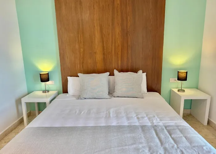 Anah By Flores Vacation Apartment *